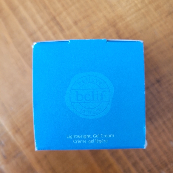 NEW Belif The True Cream Aqua Bomb Hyrdrating Lightweight Gel Cream 10ml .33 Oz - Picture 2 of 2